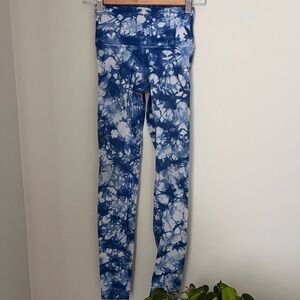 Lululemon Blue Tie-Dye Leggings